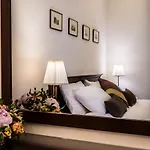 Rex Hotel