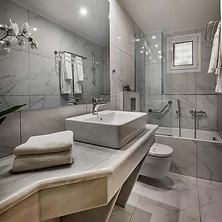 Rex Hotel